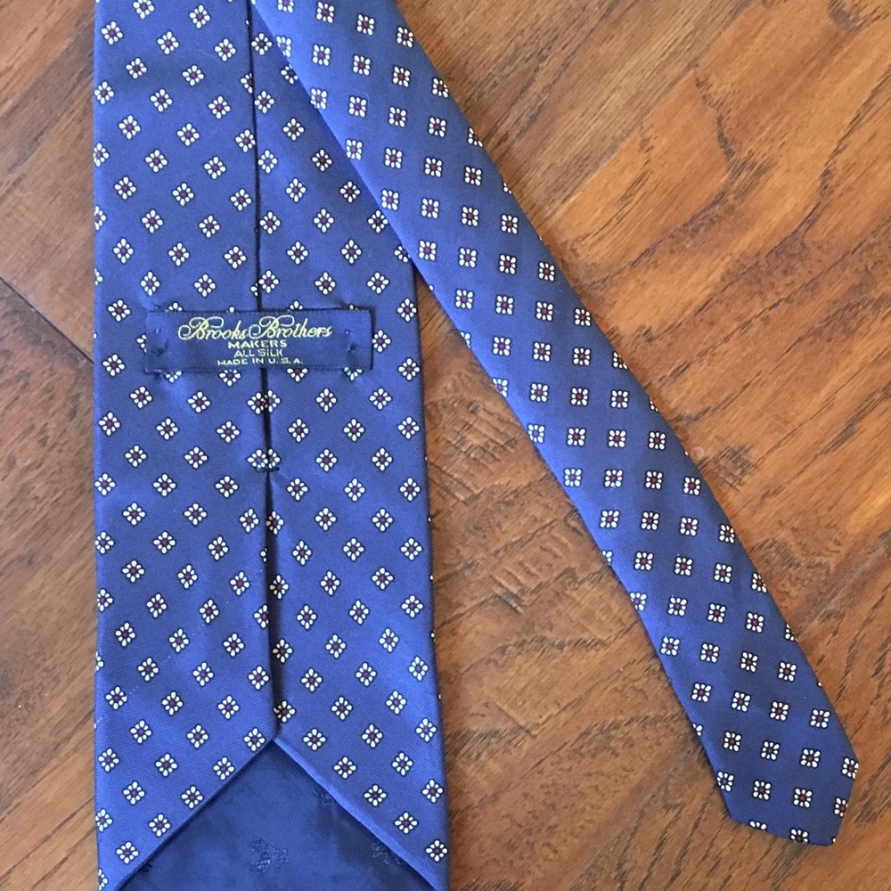 Brooks Brothers Tie 3.5” Width 56” Length